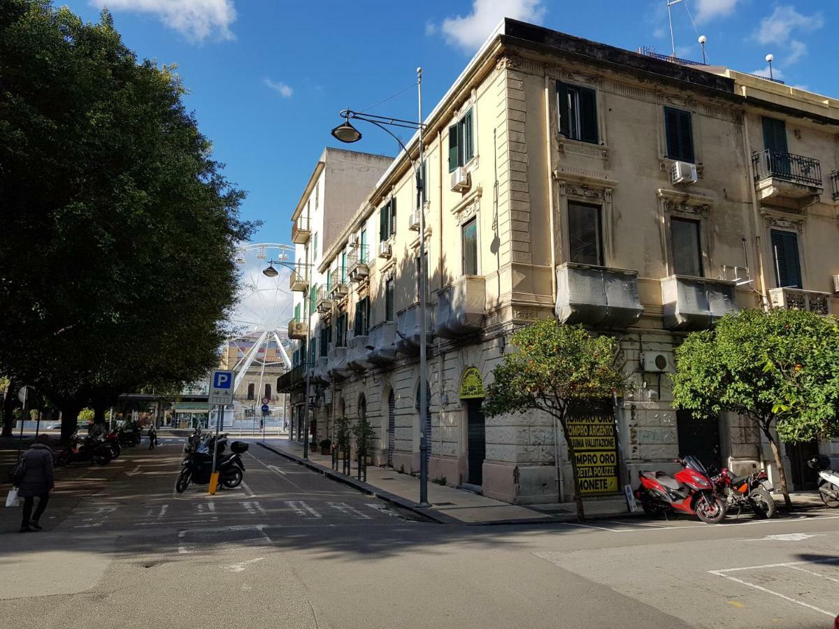 Hotel Le Stanze Di Piazza Cairoli à Messine Extérieur photo