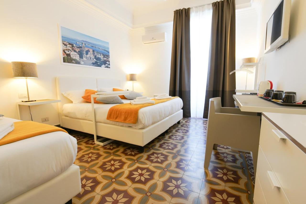 Hotel Le Stanze Di Piazza Cairoli à Messine Extérieur photo